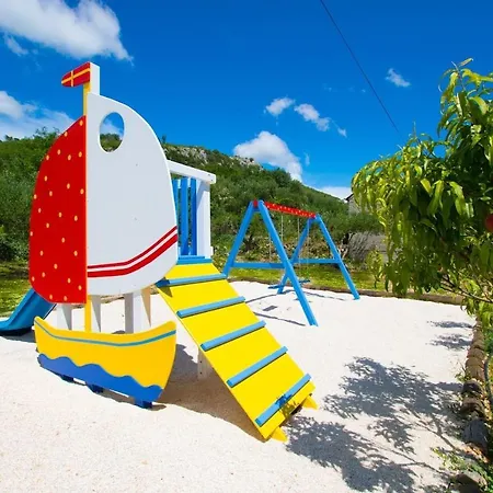 Remarkable 5-Bed Villa In Labin Villa Labin (Dalmatia)