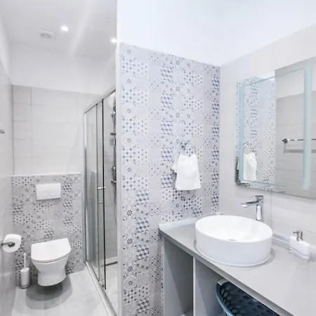 Villa Remarkable 5-Bed Villa In Labin *