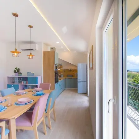 Remarkable 5-Bed Villa In Labin