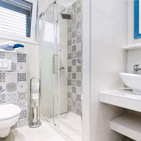 Remarkable 5-Bed Villa In Labin Villa Labin (Dalmatia)