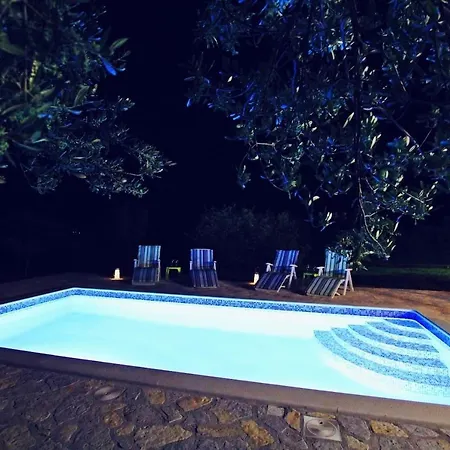 Remarkable 5-Bed Villa In Labin Villa *